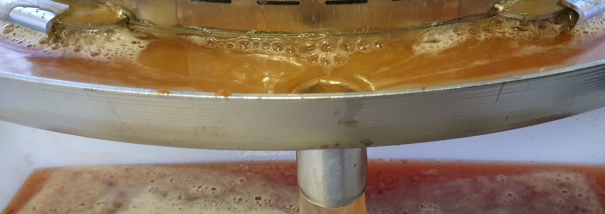 Hydropresser til bringesaft og eplesaft