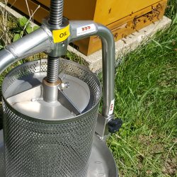 Mjd, komplet st til 10 l. mjd med flasker.