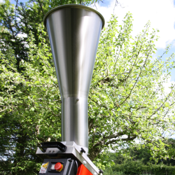 Mosteri. Hydropresser 35 l. og blekvrn Elektrisk 1000 kg/t