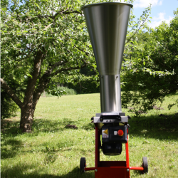 Mosteri. Hydropresse 80 l. + Elektrisk kvrn 1000 kg/t