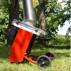 Mosteri. Hydropresse 80 l. + Elektrisk kvrn 1000 kg/t