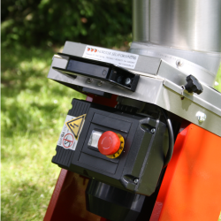 Mosteri. Hydropresser 35 l. og blekvrn Elektrisk 1000 kg/t