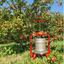 Mosteri komplett. Rustfri Eplepresse 20 l. + El-Eplekvern 10 l.