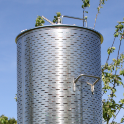 Mosteri. Hydropresse 80 l. + Elektrisk kvrn 1000 kg/t