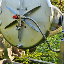 Mosteri. Hydropresse Tiltbar 250 l. + Elektrisk Frugtkvrn 1000 kg/t