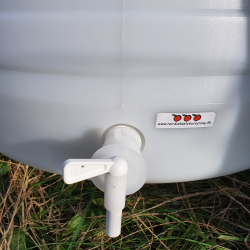 60-liters plastfat med hndtak, gjrls og tappekran