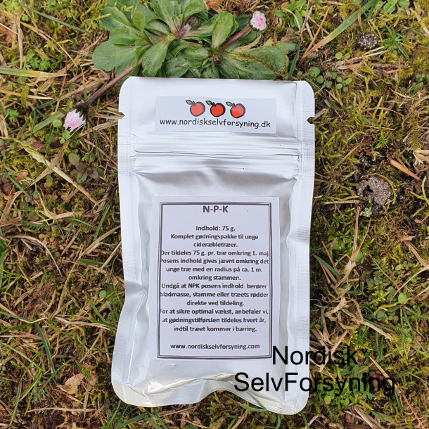 Cidertr Plantepakke; plantepl, opbinding, frugttrsbeskyttelse + Cidertr NPK Specialblanding