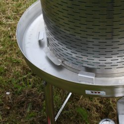 Mosteri. Hydropresser 35 l. og Elektrisk blekvrn 600 kg/t