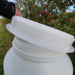 120 liters Plastfat Med Hndtak, Gjrls + Tappekran