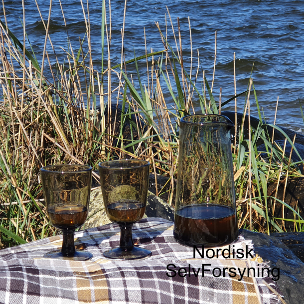 Mjd Grpakke, Mrke Blomster