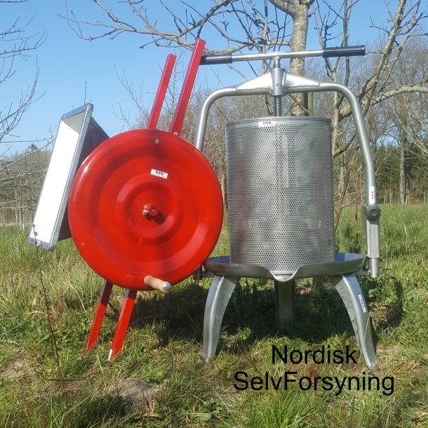 Mosteri Komplett. 30 l. Rustfri Eplepresse + 10 l. Fruktkvern