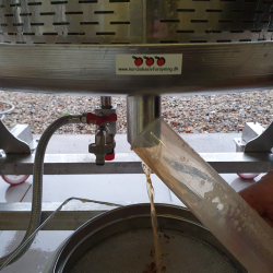 Hydropresse, 120 liter, komplet rustfri, p hjul, tiltbar 