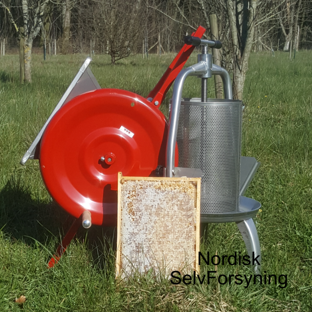 Mosteri Komplet. �blepresse Rustfri 30 l. + �blekv�rn 15 l.