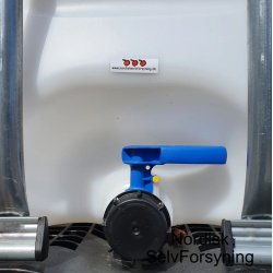 Plast-tank - 300 l. - i kraftig stlramme m. tappehane + grrr