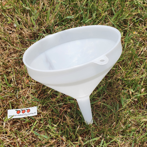 Tragt I Plast M. Ophngningsje