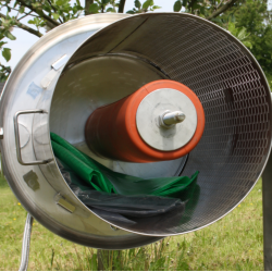 Hydropress, 250 liter, st�l og lakkert ramme, p� hjul, vippbar