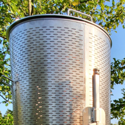 Hydropress, 250 liter, st�l og lakkert ramme, p� hjul, vippbar