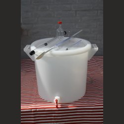 Brygst komplet med 25 l. spand